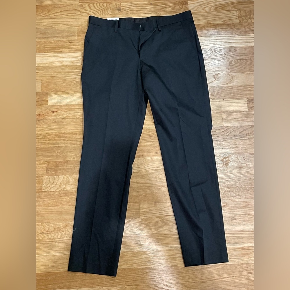 Express Men’s Black Skinny Fit Dress Pant